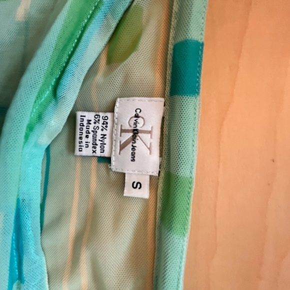 ~Calvin Klein~ Striped Green Sleeveless Top - Picture 5 of 6